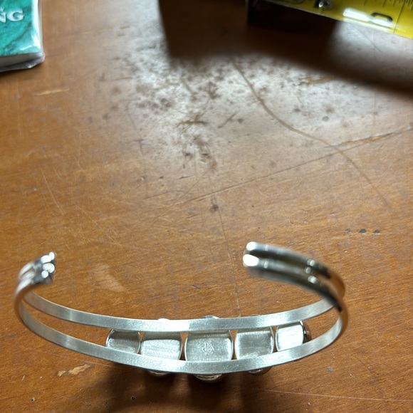 Mine Finds by Jay King Baltic Amber graduated oval cabochon SS cuff bracelet - Picture 5 of 9